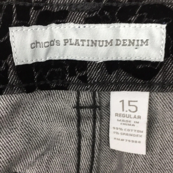 Chico's Denim Velvet Floral Ultimate Fit Jeans Women’s 1.5 8 Goth Whimsigoth - Picture 9 of 13